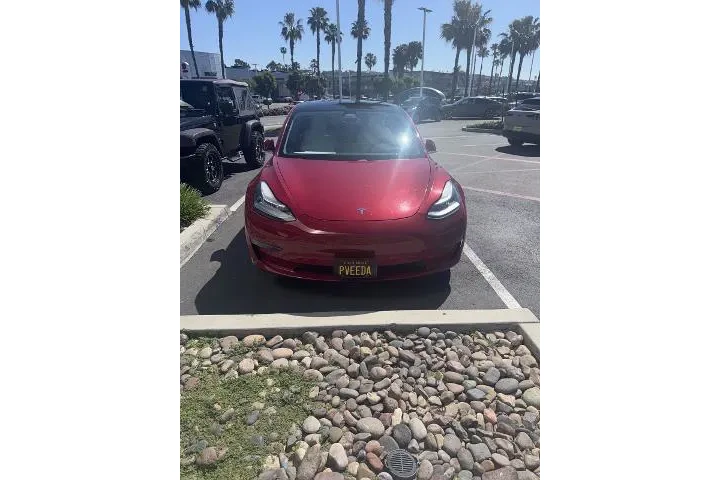 $25000 : Tesla Model 3 2020 Standard image 3