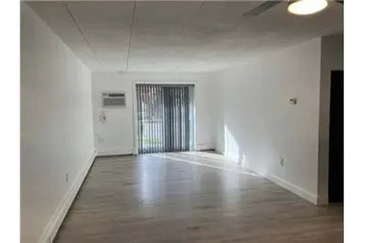 $2950 : Rental property with 2 bedro image 2