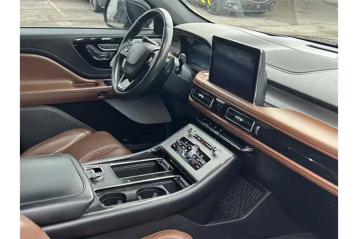 $35995 : Lincoln Aviator 2021 AWD Res image 7