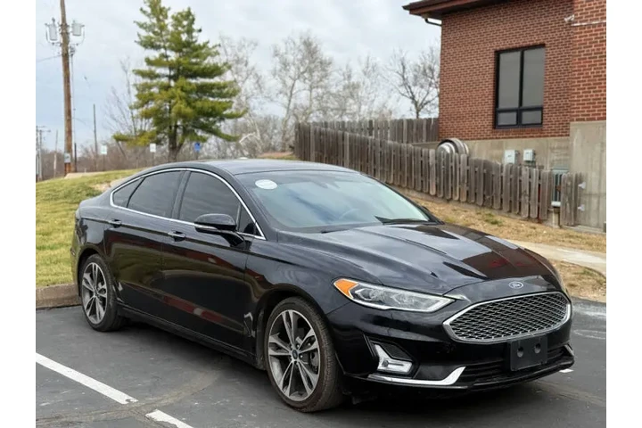 $7999 : 2019 Fusion Titanium image 3
