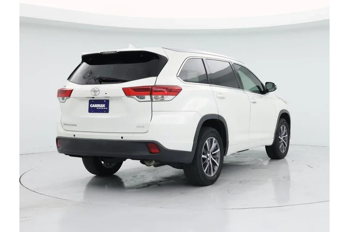 $27998 : Toyota Highlander 2017 XLE 4 image 8