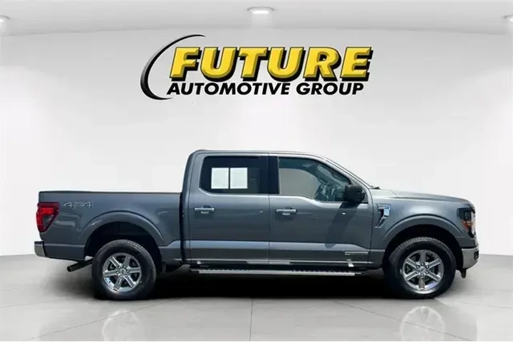 $39988 : Ford F-150 2024 4x4 XLT 4dr image 2