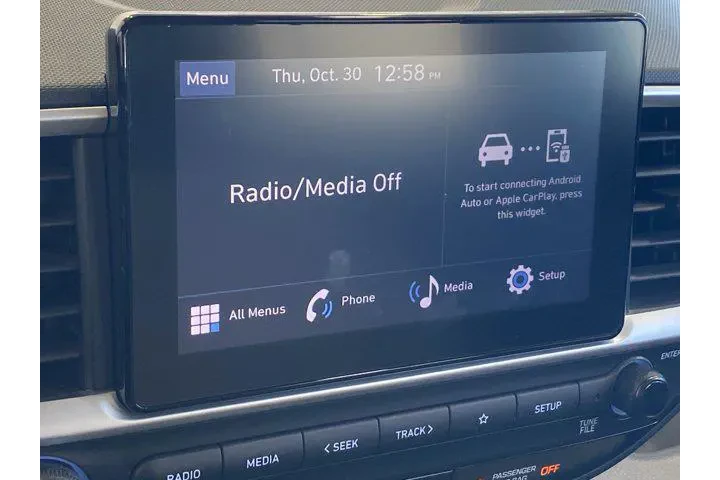 $17991 : Hyundai VENUE 2024 SEL 4dr C image 10