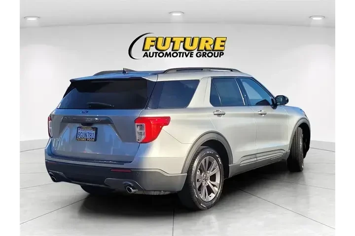 $30488 : Ford Explorer 2023 XLT 4dr S image 9