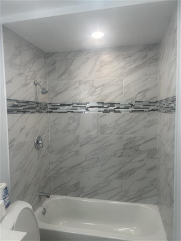 Bathroom remodeling image 1