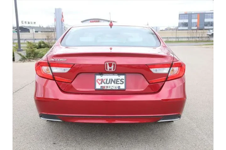 $22477 : Honda Accord 2020 EX 4dr Sed image 8