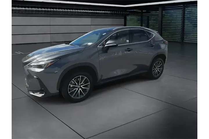 $39488 : Lexus NX 250 2024 Premium 4d image 4