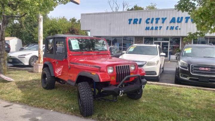 $8500 : 1990 Wrangler S image 2