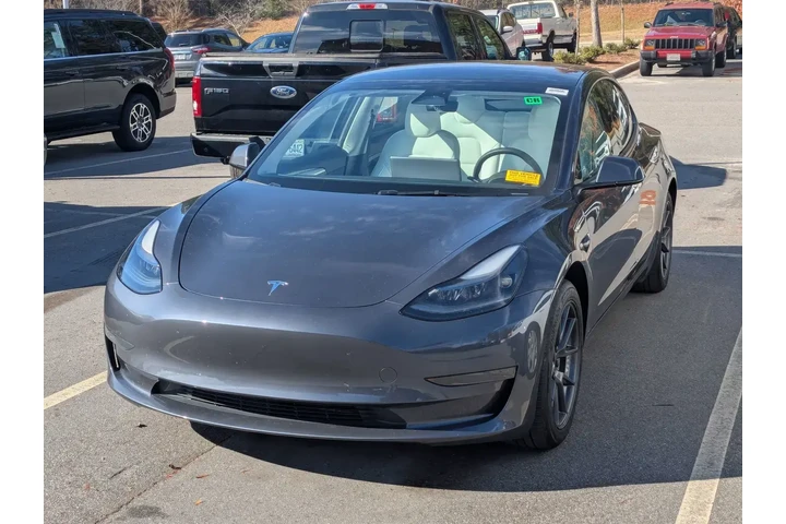 $25996 : Tesla Model 3 2023 4dr Sedan image 3