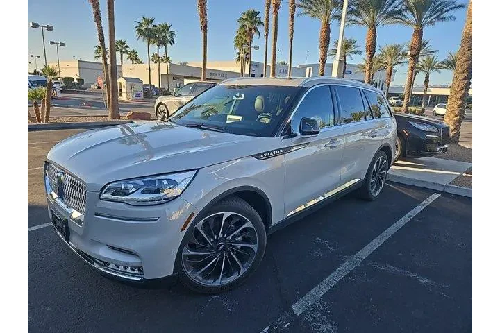$34979 : Lincoln Aviator 2020 AWD Res image 1
