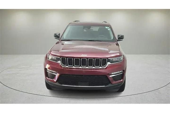 $30555 : Jeep Grand Cherokee 2022 4x4 image 2