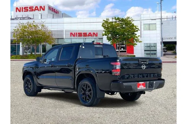 $38035 : Nissan Frontier 2026 4x2 S 4 image 2