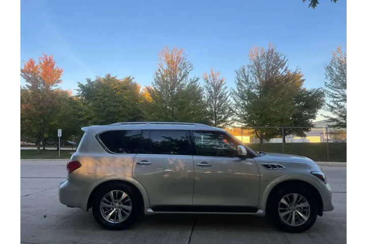 $13995 : 2017 QX80 image 10
