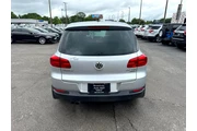$7980 : 2013 Tiguan 4WD 4dr Auto S w/ thumbnail