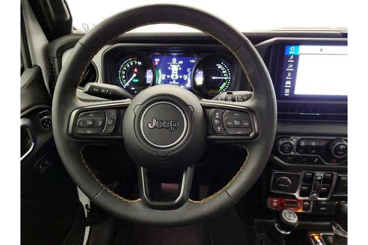 $38998 : Jeep Wrangler 2024 4x4 Willy image 10