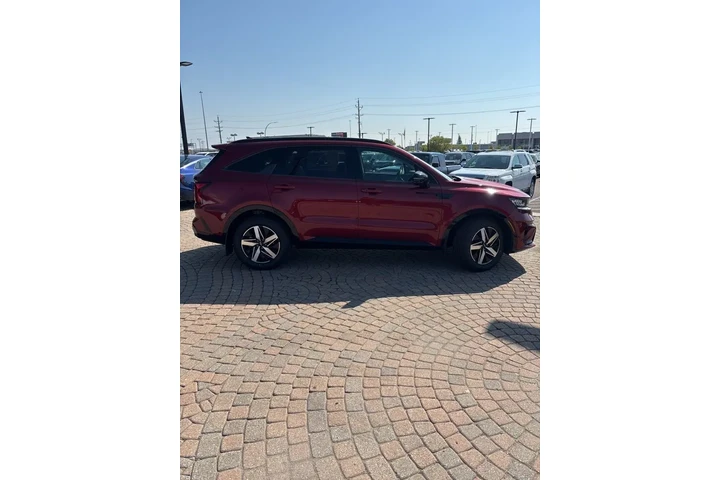 $28497 : 2023 Sorento EX image 4