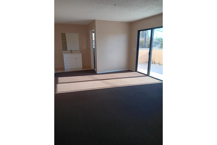 $1500 : RENTO MASTER ROOM image 2