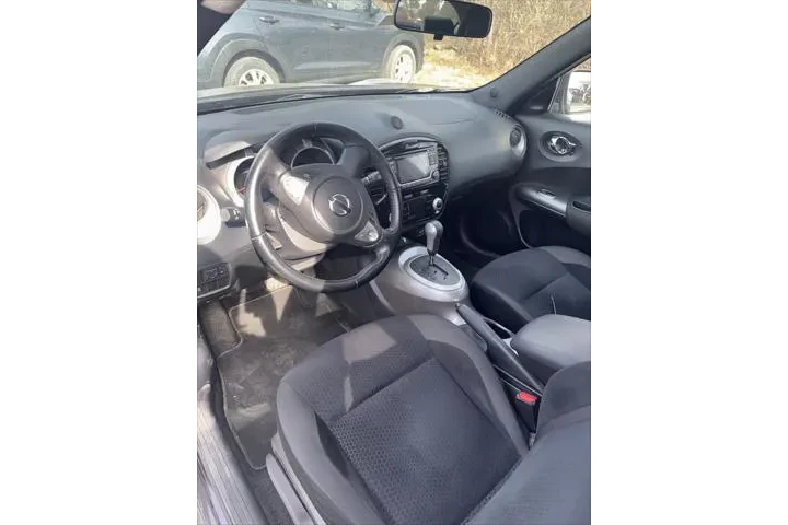 $8733 : Nissan JUKE 2015 SV 4dr Cros image 8