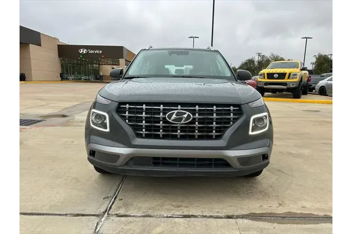 $19995 : Hyundai VENUE 2025 Limited 4 image 2