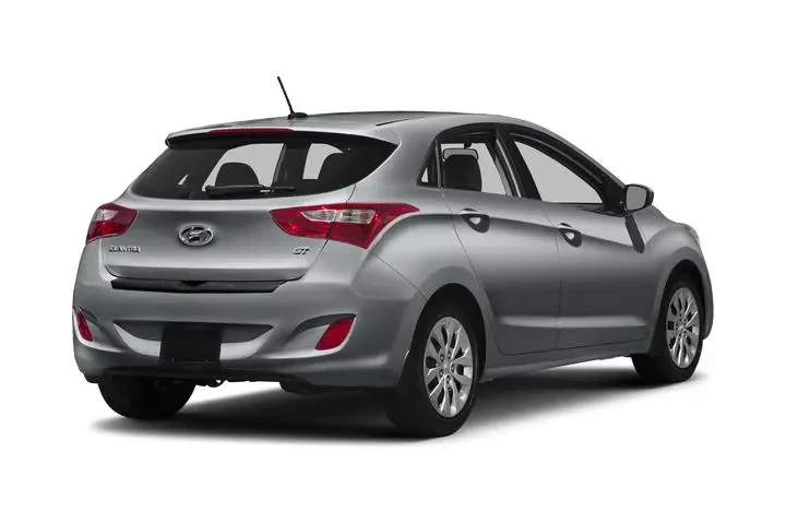 $11988 : Hyundai ELANTRA GT 2016 4dr image 3