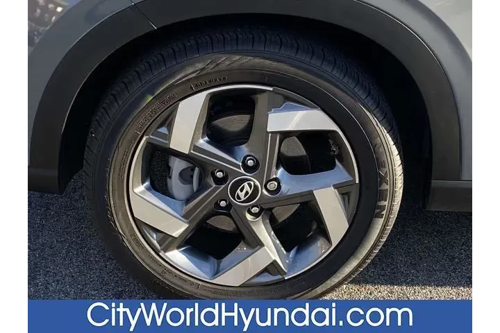 $15086 : Hyundai VENUE 2021 SEL 4dr C image 8