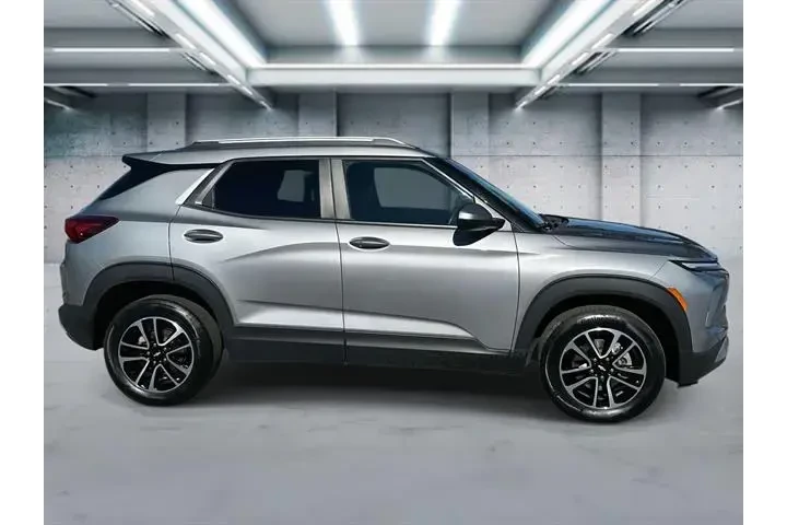 $20995 : Chevrolet Trailblazer 2024 4 image 3