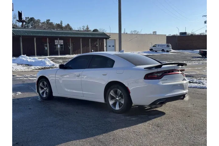 $14499 : 2016 Charger SXT image 3