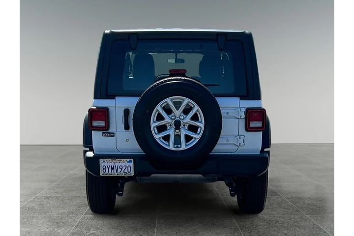 $20970 : Jeep Wrangler Unlimited 2020 image 4