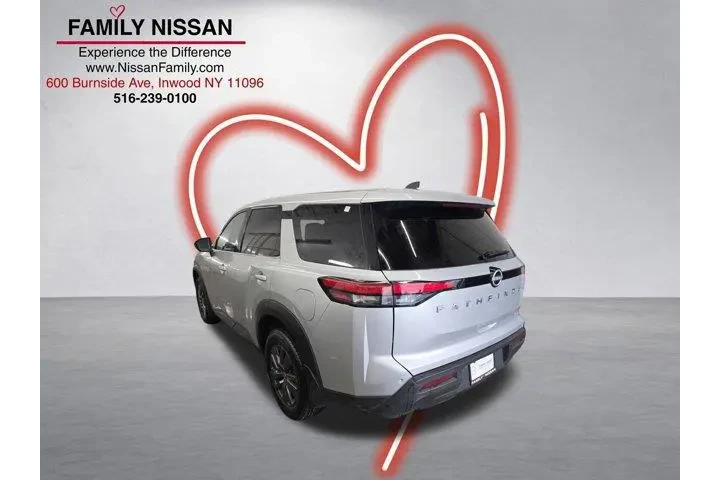 $27693 : Nissan Pathfinder 2024 AWD S image 5