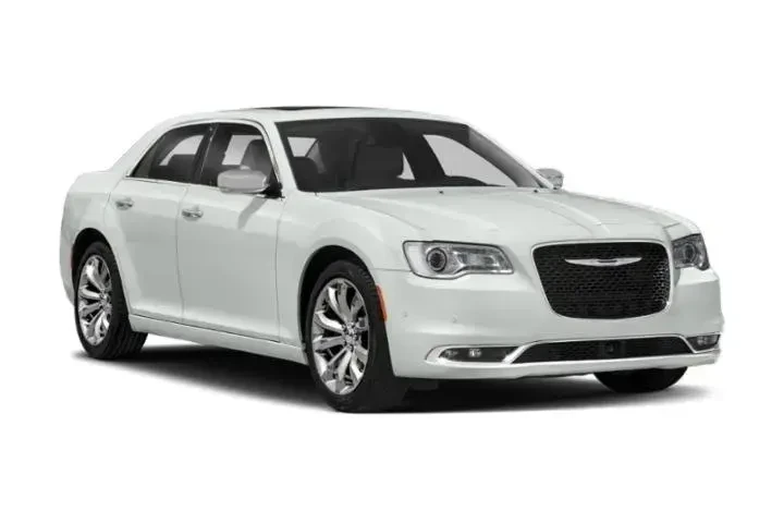 Chrysler 300 2020 Touring 4d image 9