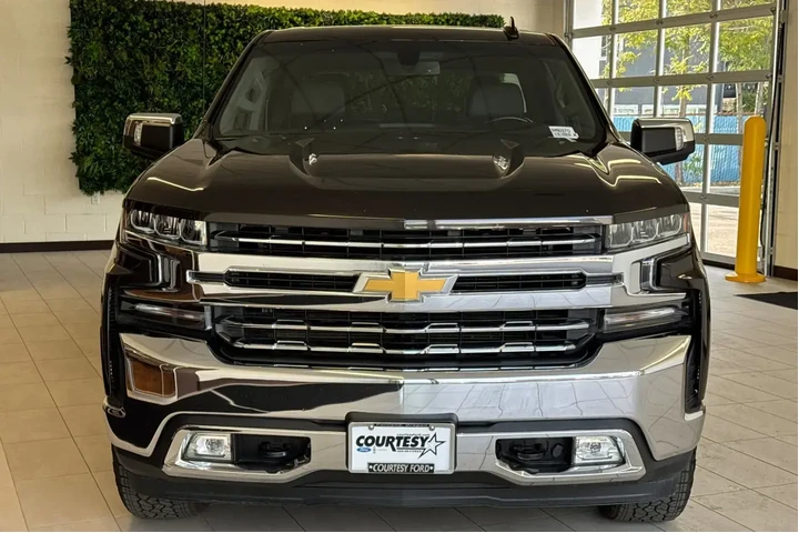 $39488 : Chevrolet Silverado 1500 201 image 9
