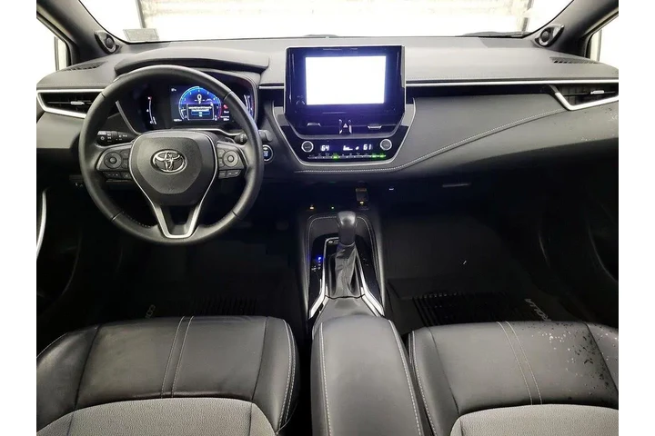 $25998 : Toyota Corolla Hatchback 202 image 9