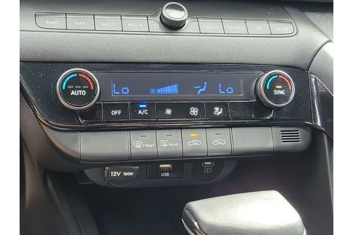 $22957 : Hyundai ELANTRA Hybrid 2025 image 10