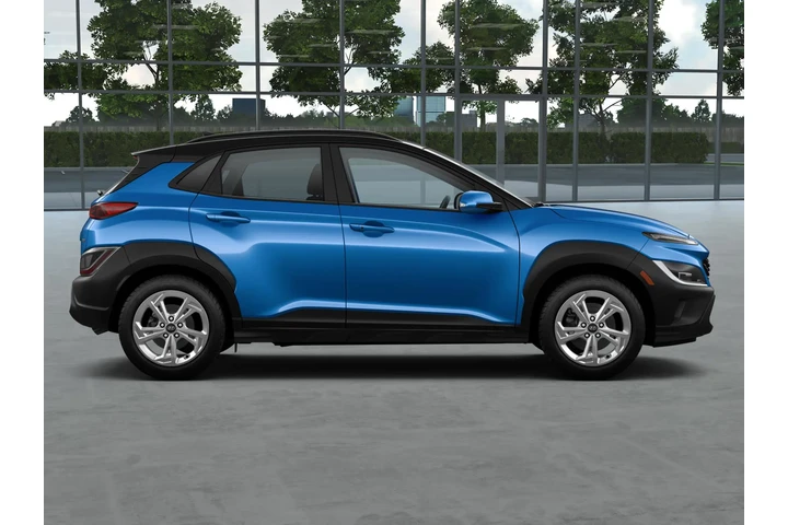 $16991 : Hyundai KONA 2022 AWD SEL 4d image 9