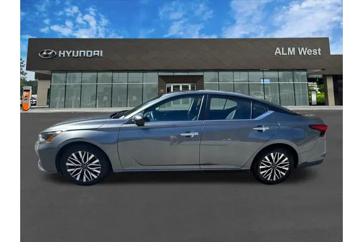 $17920 : Nissan Altima 2025 2.5 SV 4d image 8