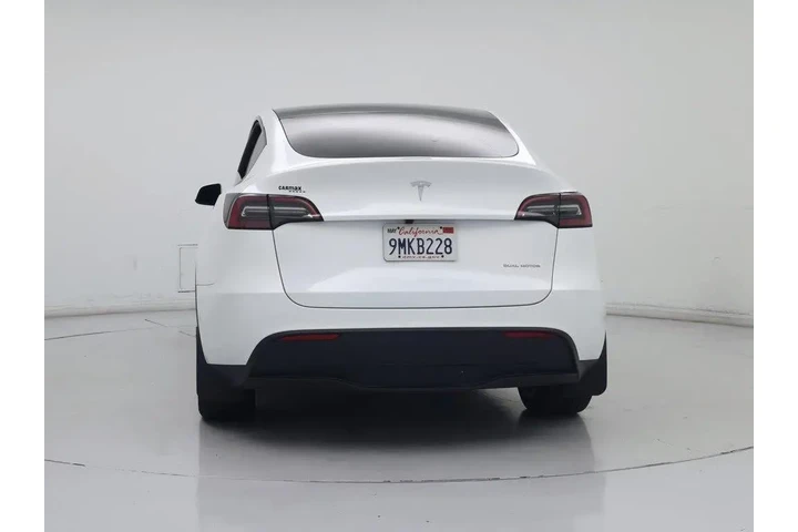 $37998 : Tesla Model Y 2024 AWD Long image 6