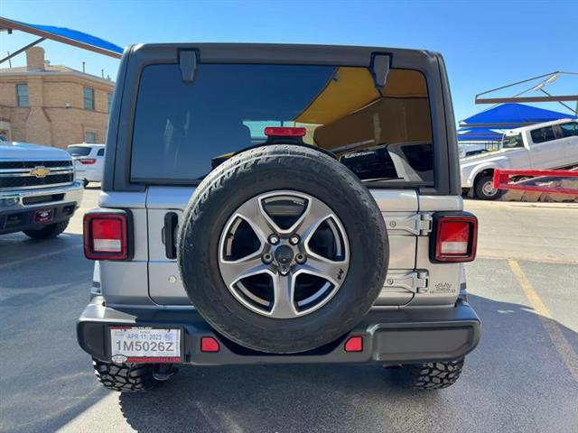 $47995 : Pre-Owned 2020 Wrangler Unlim image 7