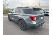$31000 : Ford Explorer 2022 AWD Timbe thumbnail