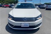 2014 Passat thumbnail