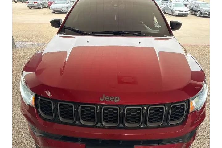 $23113 : Jeep Compass 2025 4x4 Latitu image 3
