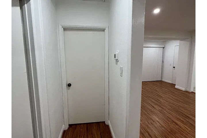 $899 : NOW READY- TAKE A TOUR ᐳ image 3