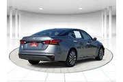 $17296 : Nissan Altima 2023 2.5 SV 4d thumbnail