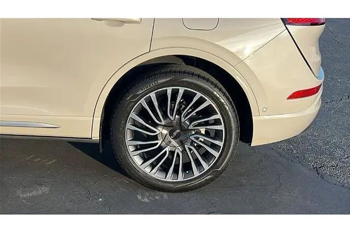 $27924 : Lincoln Corsair 2020 AWD Res image 5