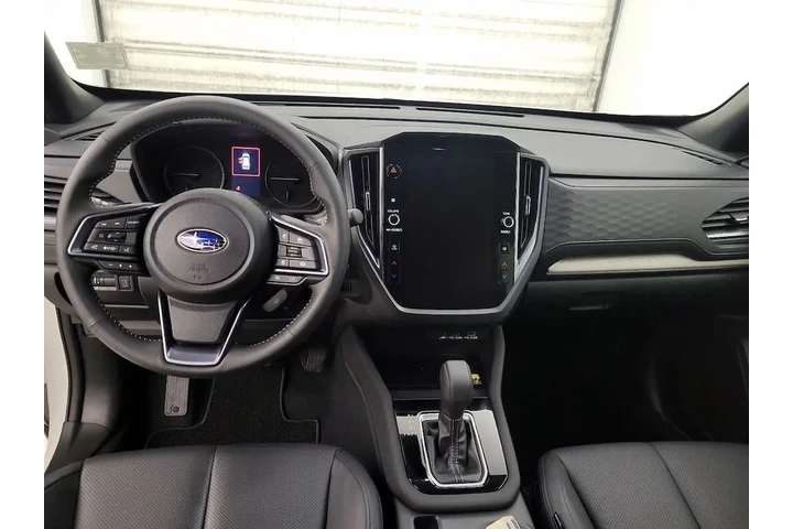 $35998 : Subaru Forester 2025 AWD Lim image 9