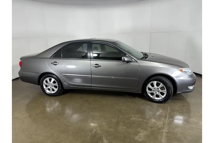 $10299 : 2006 Camry XLE V6 image 8