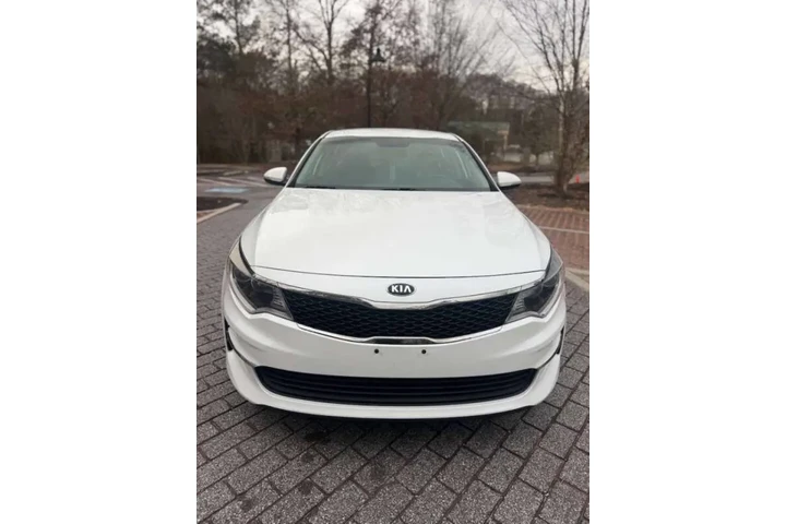 $6500 : 2018 Optima LX image 10