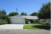 $900 : charming 3bed 2bath for rent thumbnail
