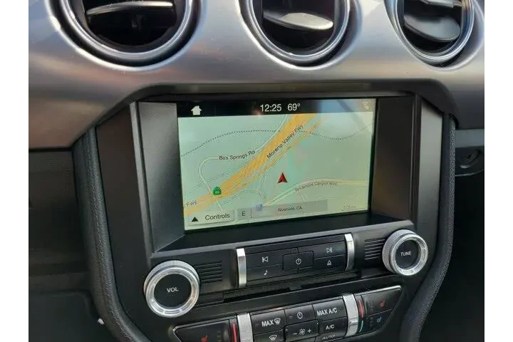 $27500 : Ford Mustang 2018 GT Premium image 9