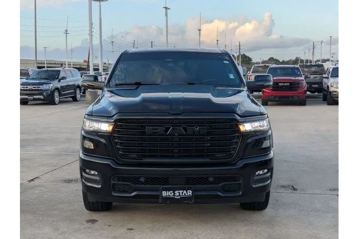 $38495 : Ram 1500 2025 4x4 Big Horn 4 image 7