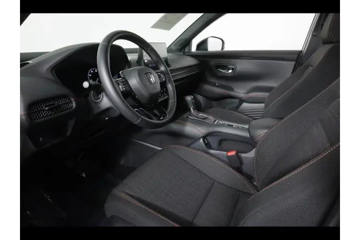 $30975 : Honda HR-V 2026 AWD Sport 4d image 9